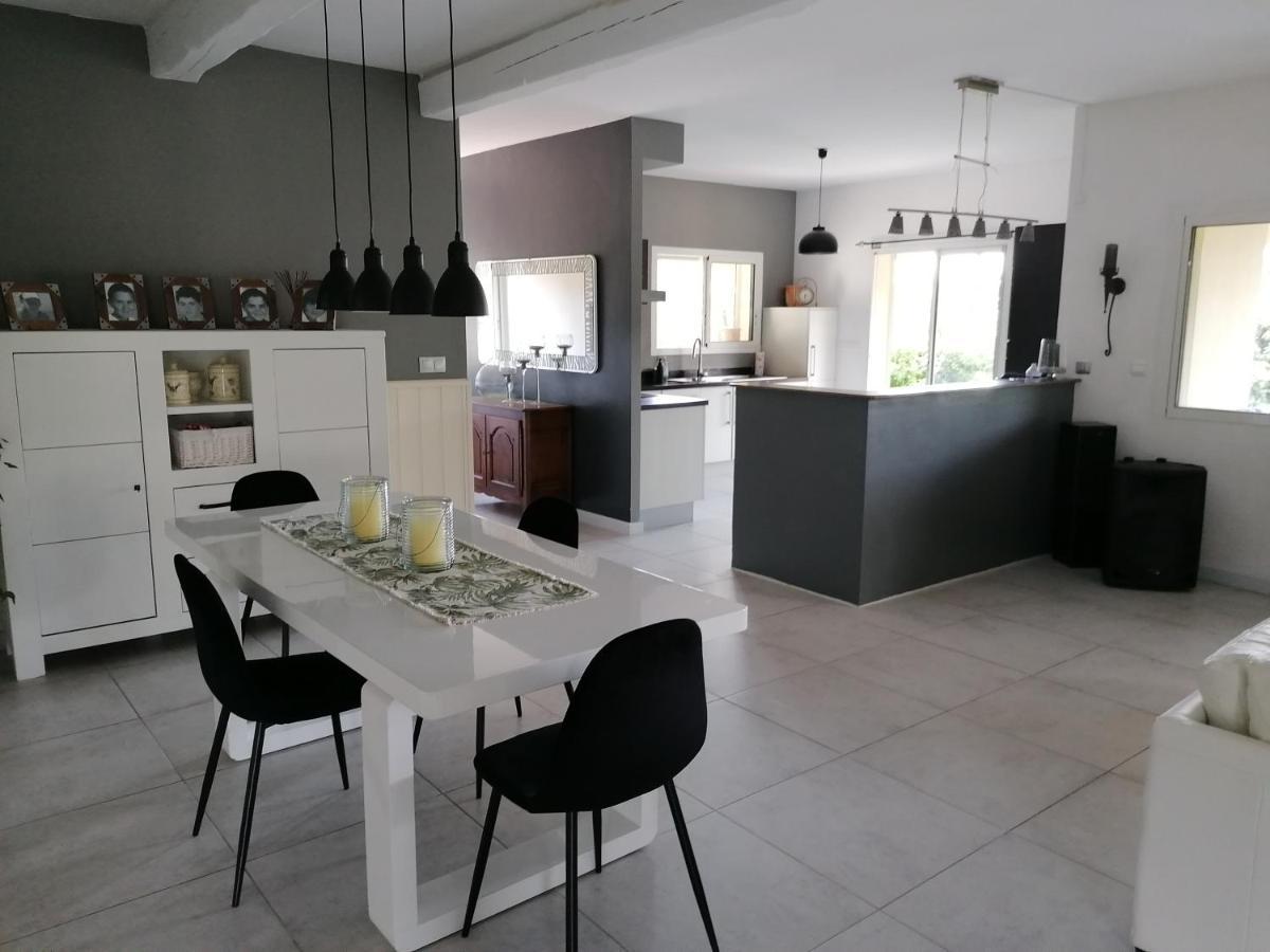 Mas Jasmin Apartman Rochefort-du-Gard Kültér fotó